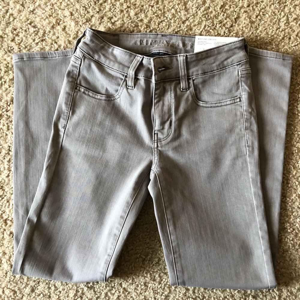 American Eagle gray jegging crop jeans